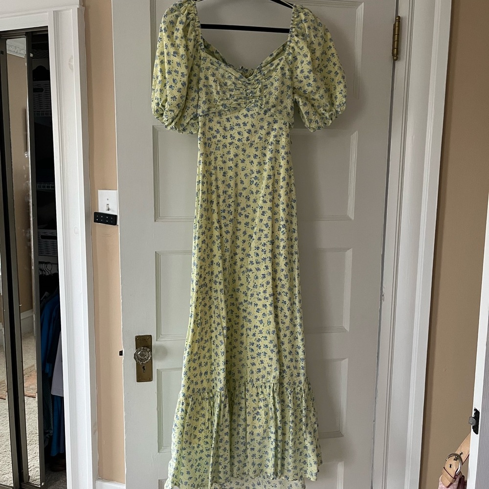 Floral Puffy sleeve maxi dress